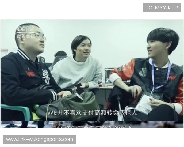 冯彦哲训练完直接打车去奢侈品店，这日子过得比偶像剧还敢拍