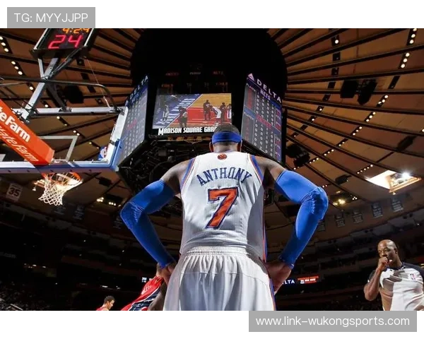 安东尼无球跑动效率提升，改变进攻端战术价值