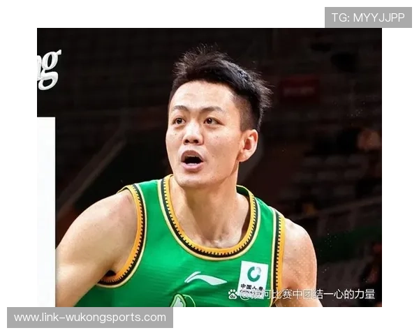 巴郎·戴维斯突破拉开队内得分空间提升关键时刻效率